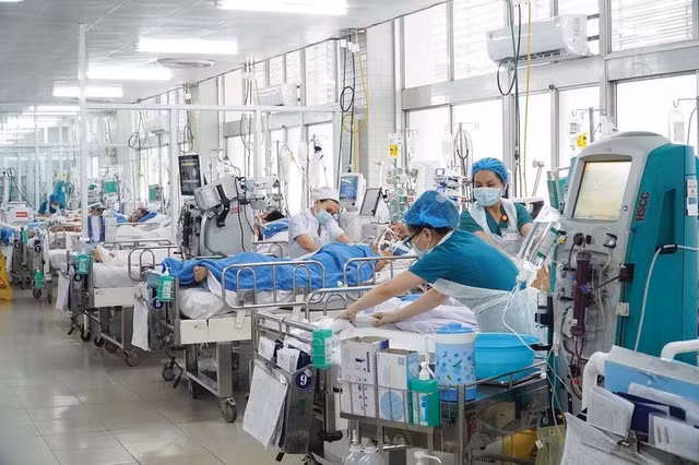 Bao giờ bệnh viện tuyến cuối bình thường mới? Bao gio benh vien tuyen cuoi binh thuong moi?