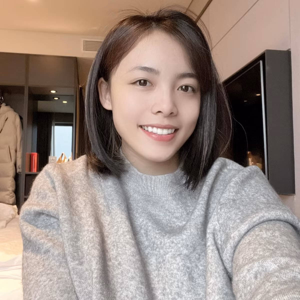 Dù là VĐV thể thao chuyên nghiệp hay một chiến sĩ tân binh, Thanh Thảo đều xuất sắc hoàn thành các nhiệm vụ được giao, đồng thời luôn đẹp trong mắt người đối diện.