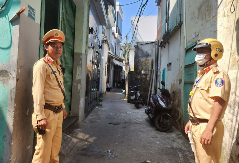 Cận cảnh triệt xóa ổ ma túy của mẹ con “bà trùm” Trần Thị Thanh - Hình 2 Can canh triet xoa o ma tuy cua me con “ba trum” Tran Thi Thanh-Hinh-2