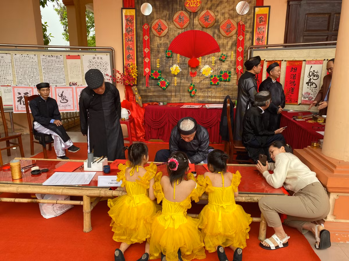 Hai Duong: Xay dung van hoa doc tro thanh net dep trong doi song-Hinh-11