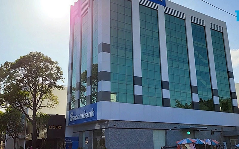 Khách hàng mất gần 47 tỷ ở Sacombank: Luật sư khuyến cáo Khach hang mat gan 47 ty o Sacombank: Luat su khuyen cao