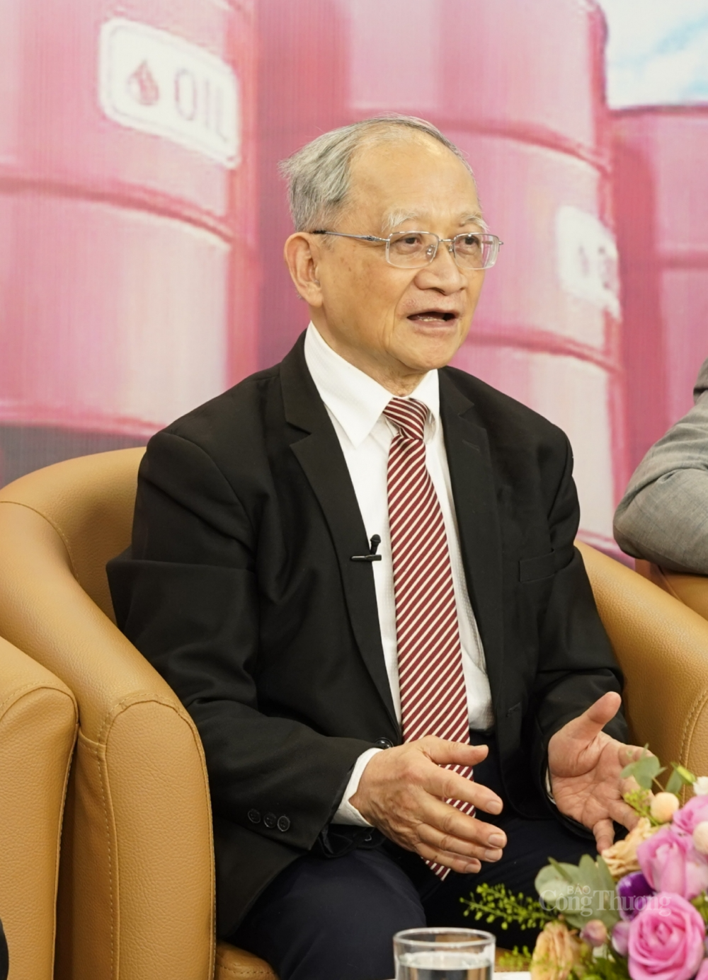 11 ngân hàng bị thanh tra đầu tư trái phiếu DN: Bí mật được bật mí?! - Hình 2 11 ngan hang bi thanh tra dau tu trai phieu DN: Bi mat duoc bat mi?!-Hinh-2