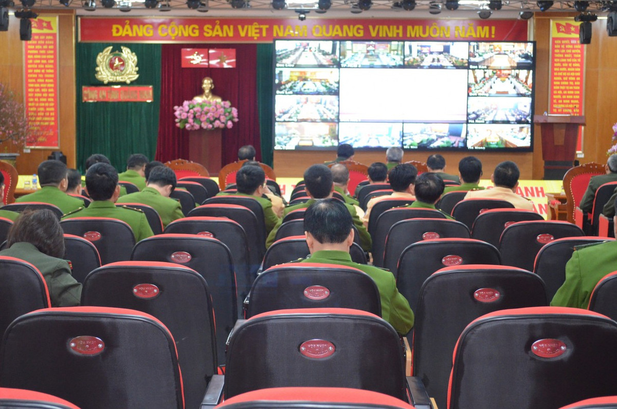 Trong dịp tết Nguyên đán 2023, lực lượng Công an tỉnh Quảng Ninh đã không để xảy ra tình huống đột xuất, bất ngờ, không xảy ra trọng án, an ninh, trật tự được đảm bảo. Đặc biệt đã chủ động triển khai hiệu quả việc phòng ngừa, ngăn chặn hành vi đốt pháo, nhất là đêm Giao thừa.