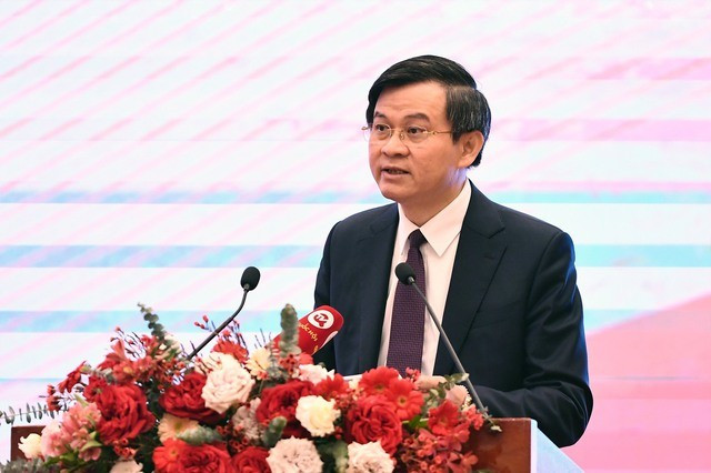 Phát biểu tại hội nghị, ông Đoàn Minh Huấn, tân Bí thư Tỉnh ủy Ninh Bình hứa sẽ nỗ lực hết mình, nêu cao tính tiên phong gương mẫu, cùng tập thể Ban Chấp hành Đảng bộ, Ban Thường vụ Tỉnh ủy và hệ thống chính trị của tỉnh Ninh Bình phát huy truyền thống đoàn kết, thực hành dân chủ, tích cực nắm bắt thời cơ, vận hội, vượt qua khó khăn, thách thức, thực hiện thắng lợi Nghị quyết Đại hội Đảng bộ tỉnh Ninh Bình lần thứ XXII, góp phần cùng cả nước thực hiện thắng lợi Nghị quyết Đại hội XIII của Đảng. 