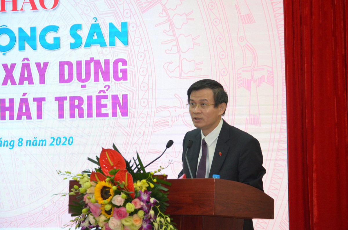 Tháng 9/2016 - 7/2017: Phó Tổng Biên tập Tạp chí Cộng sản phụ trách Tạp chí Cộng sản. Từ tháng 7/2017 - 3/2023: Tổng Biên tập Tạp chí Cộng sản 