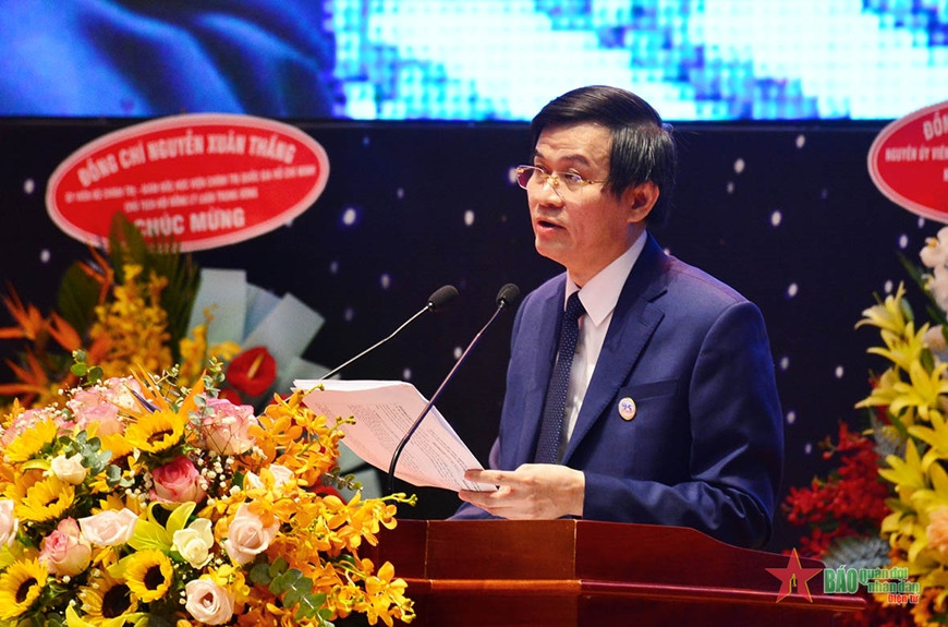 Tháng 3/2016 - 9/2016: Phó Tổng Biên tập Tạp chí Cộng sản.