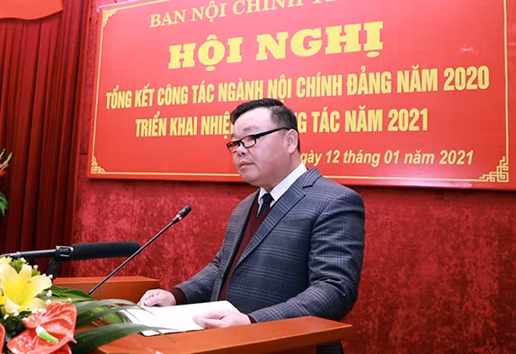 Truong Ban Tuyen giao Tinh uy Hoa Binh sai pham gi, bi bat?