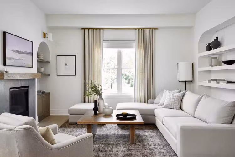  Sử dụng quy tắc “Một vào, một ra”: Giữ cho ngôi nhà của bạn gọn gàng không chỉ là dọn dẹp mà còn là những gì bạn mua và mang vào không gian. Audra George, chủ sở hữu của Pretty Neat: An Organizational Solution khuyên bạn nên tuân theo quy tắc "một vào, một ra" - bạn cần bỏ đi một món đồ cũ trước khi mang món đồ bạn mới mua vào nhà.