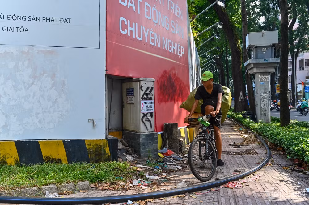 Sau khi nghe các bên báo cáo, lãnh đạo UBND TPHCM thống nhất giao Sở Văn hóa và Thể thao thành phố khẩn trương rà soát, đánh giá toàn diện quá trình đầu tư dự án từ lúc bắt đầu triển khai. (Ảnh: Vietnamnet).