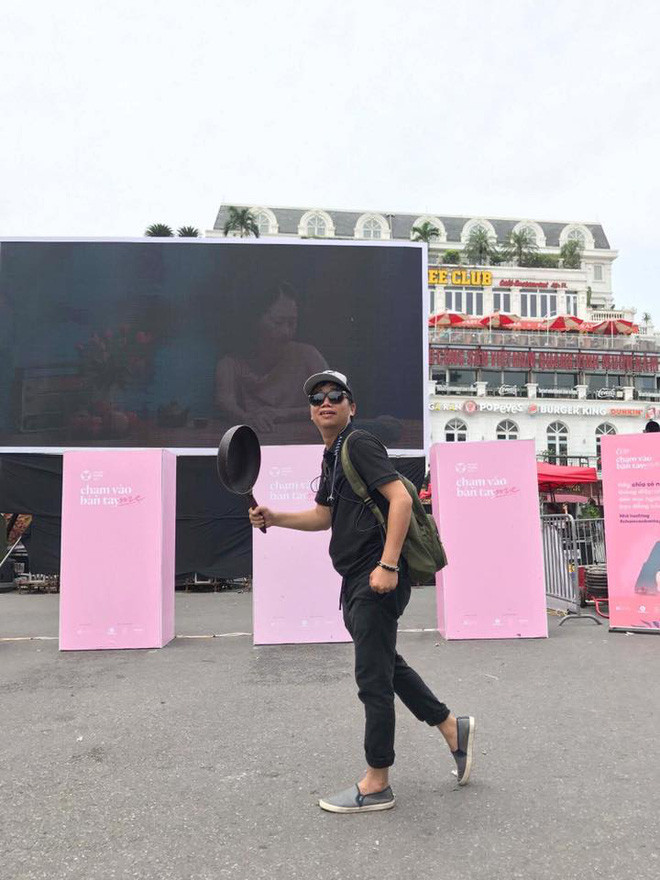 Khi các bạn trẻ cũng tham gia vào event cầm chảo chạy bo.