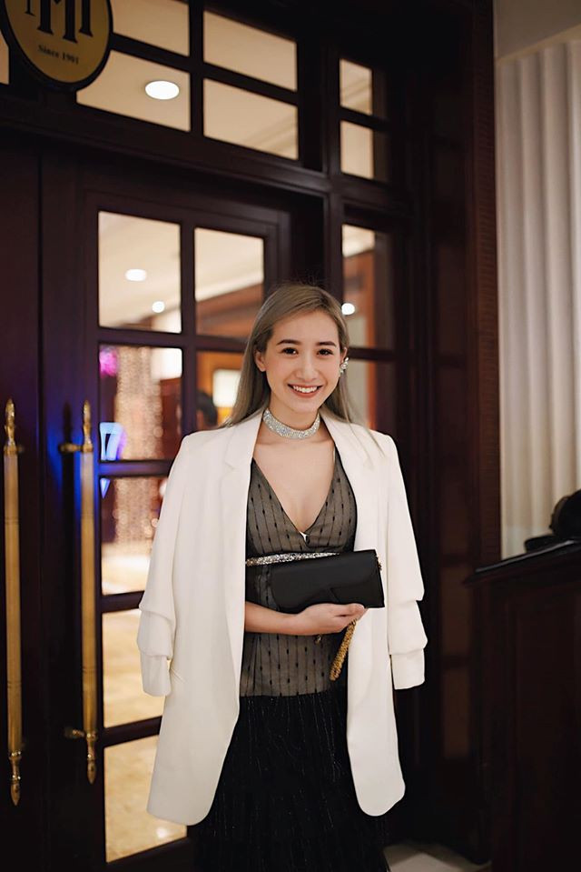 Từng được biết với vai trò một hot girl Hà Thành xinh đẹp lại có cuộc sống trong mơ, Kiều Ly còn gây ấn tượng khi sở hữu một thân hình rất chuẩn đẹp, nóng bỏng.