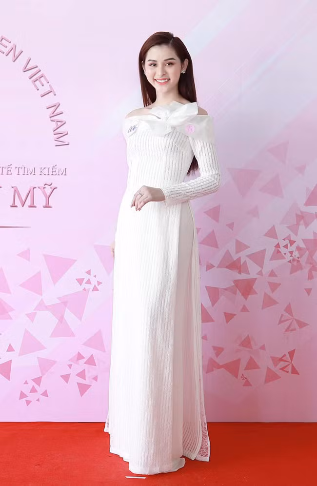 Hiện tại, Tường Vi chính là đối thủ đáng gờm của nhiều thí sinh trong cuộc thi nhan sắc dành cho người chuyển giới này.