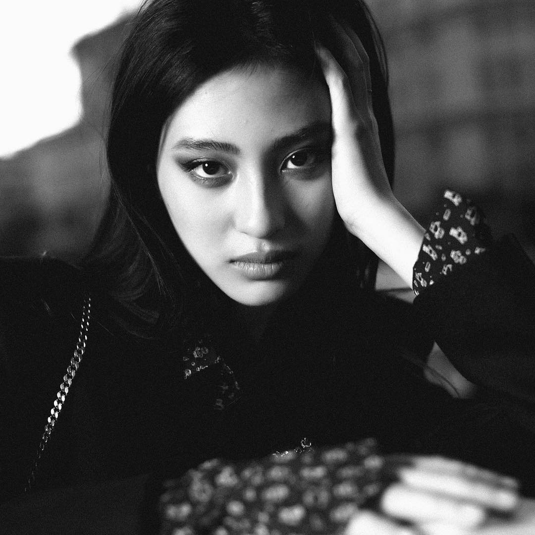 Là “gương mặt vàng” được nhiều nhãn hàng săn đón, Dương Minh Ngọc thường xuyên thực hiện các bộ ảnh thời trang mới.