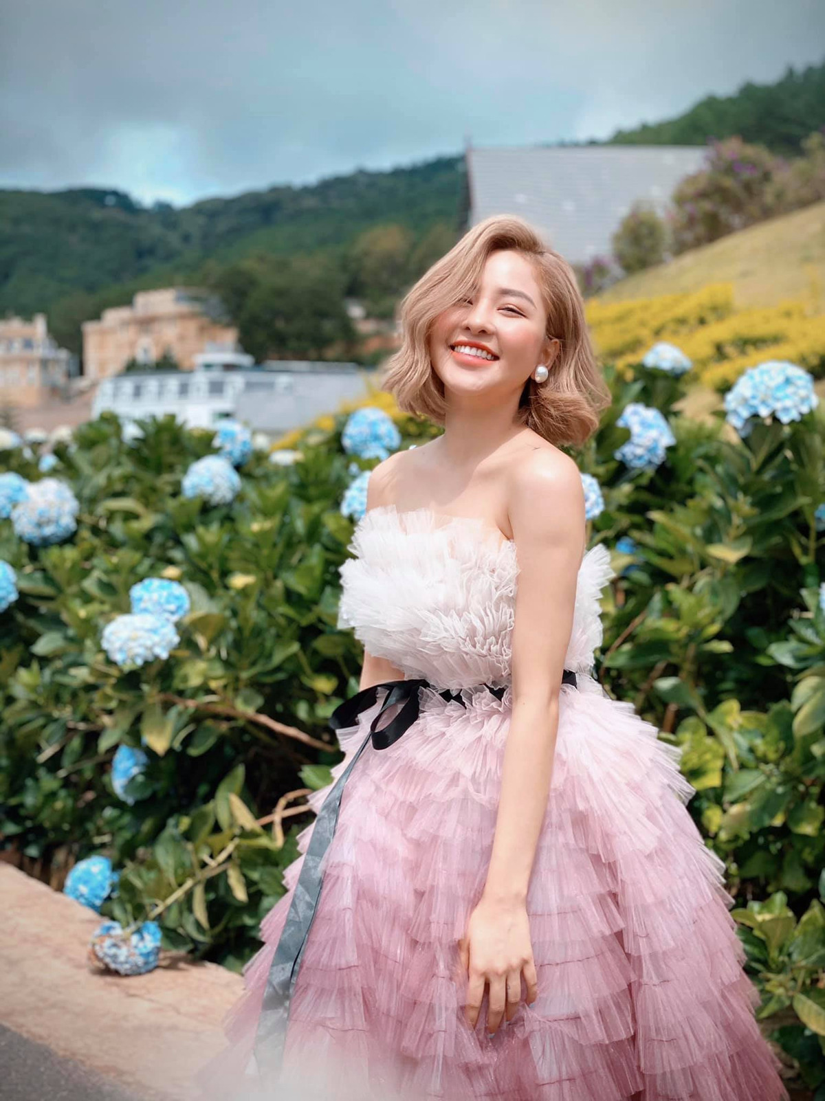 Bất chấp mọi lời đàm tiếu, Trâm Anh cho biết mình đã mạnh mẽ và trưởng thành hơn nhiều, sẵn sàng đối đầu với những thử thách phía trước.