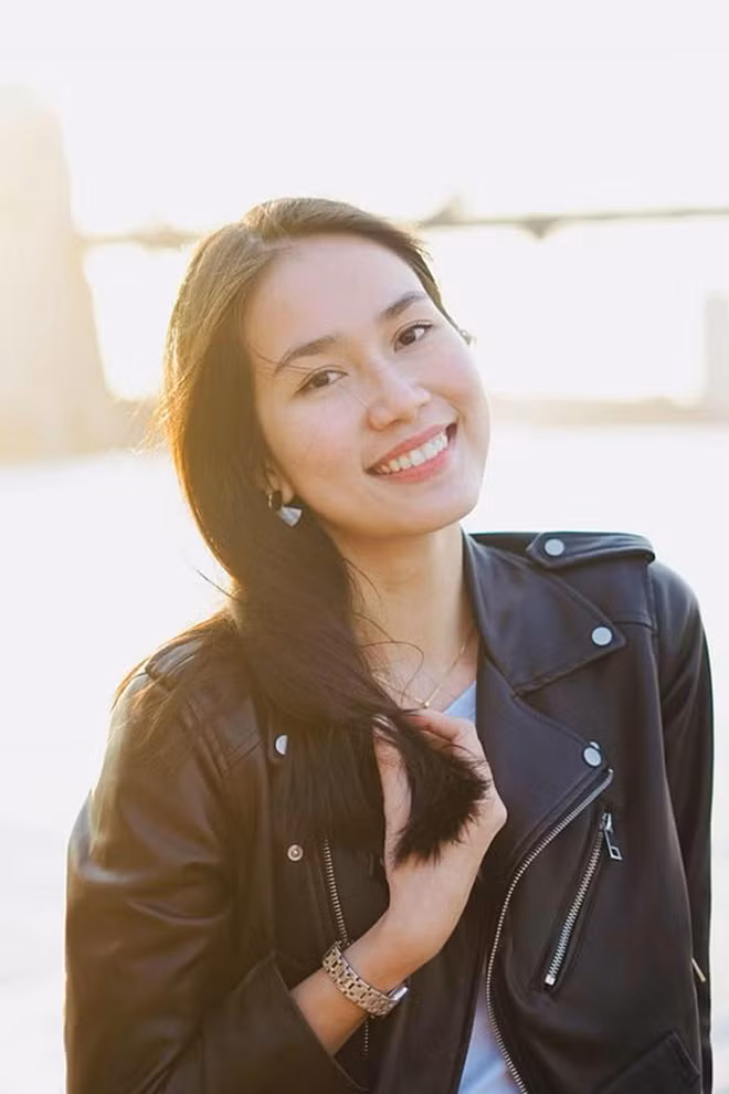 Cá tính hơn một chút so với Đỗ Thị Hà là nàng Á hậu 1 - Phạm Ngọc Phương Anh.