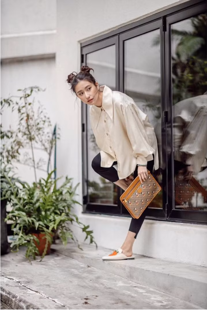 Cô nàng đang học thêm diễn xuất để trong tương lai có thể trở thành một diễn viên chuyên nghiệp.