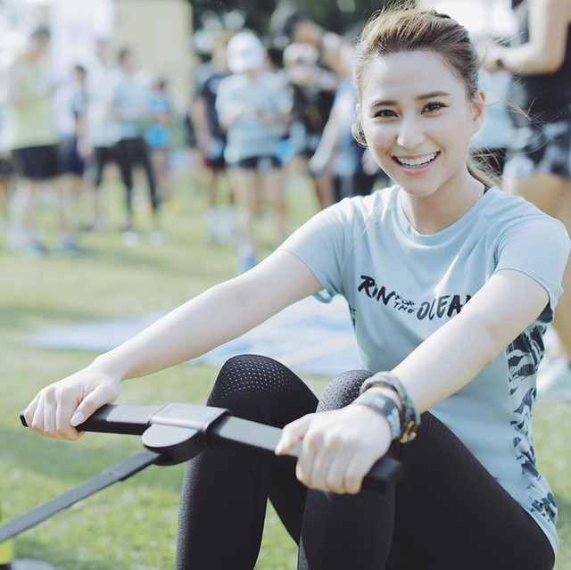 Sinh ra ở vạch đích thế nhưng con gái "vua" sòng bài Macau luôn nỗ lực để tự lập, cô không muốn được biết đến với danh xưng rich kid mà hy vọng sẽ được nhìn nhận là một người thành công.