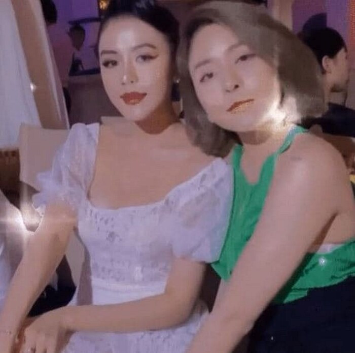 Mới đây, dân mạng đã khá bất ngờ trước hình ảnh chụp chung của Thảo Uyên và Trâm Anh trên MXH.