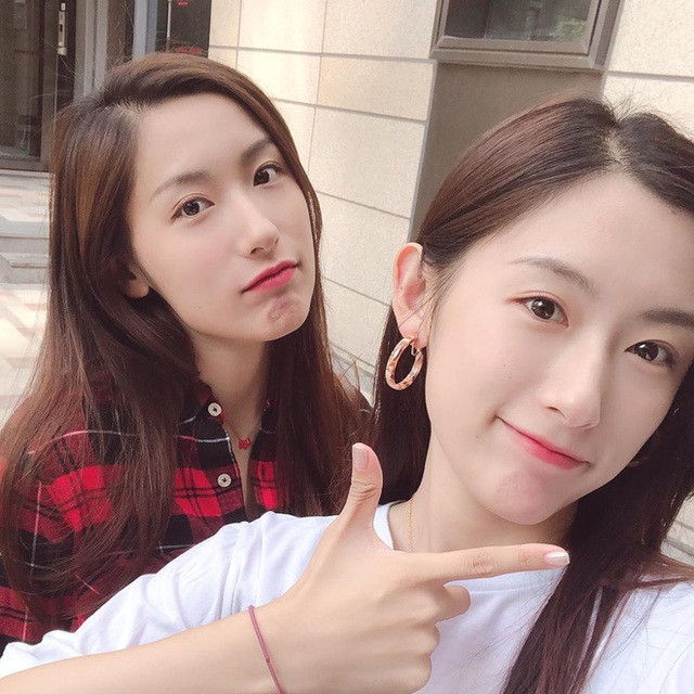 Cả hai được mệnh danh là “con nhà người ta” khiến nhiều người ngưỡng mộ.