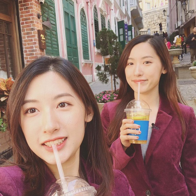 Ngoài công việc tại đài truyền hình, cô chị Vũ Mông hiện còn được biết đến với vai trò beauty blogger chuyên review sản phẩm làm đẹp.