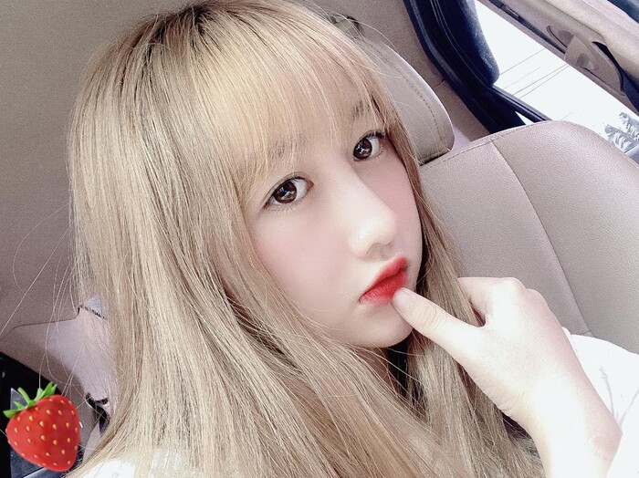 Hương Trà vốn là cô gái khá lạc quan, yêu đời, luôn nhìn nhận mọi thứ một cách nhẹ nhàng nhất.