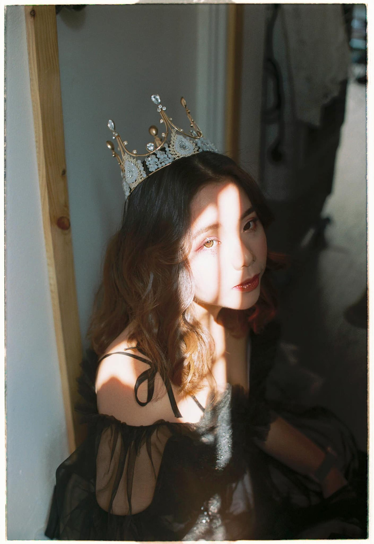 Vừa qua, Khánh Huyền còn tham gia vào vòng bình chọn online của cuộc thi The Face Viet Nam. Hiện tại, cô nàng đang nhận về lượt bình chọn khá cao, trở thành cái tên "đáng gờm" của cuộc thi này.