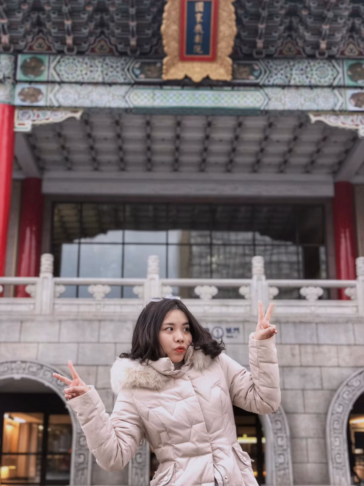 Huyền cũng có niềm đam mê với du lịch, cô đã từng đến nhiều đất nước khác nhau để tìm tòi, khám phá và trải nghiệm.