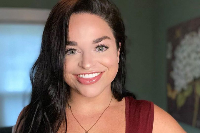 Cô gái bắt đầu chia sẻ những video của mình trên Tik Tok từ những tháng đầu năm với mục đích giải trí cho vui. Nhưng sau khi nổi tiếng thu hút nhiều người theo dõi, đến nay mỗi video cô gái chia sẻ đã có thể kiếm thêm rất nhiều tiền.