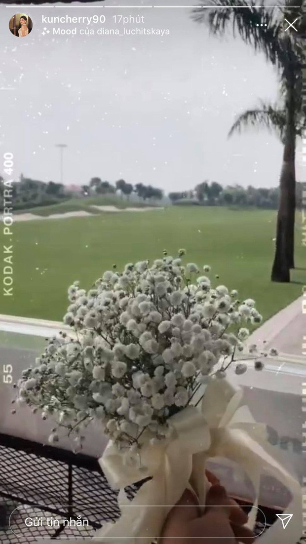 Những hình ảnh hiếm hoi trong đám cưới của MC Thu Hoài và chồng đại gia được chủ nhân hé lộ.