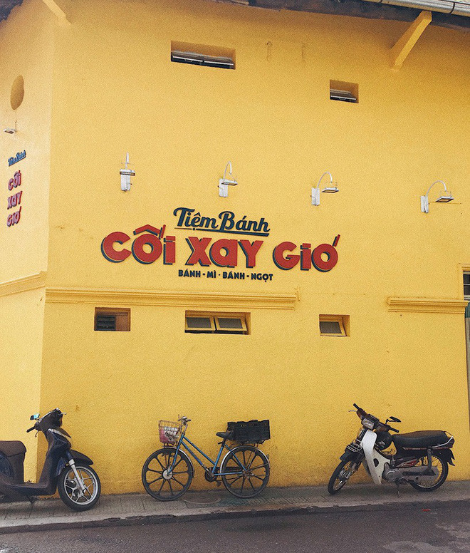 Tuy nhiên mới đây, trên fanpage của tiệm bánh Cối Xay Gió đăng thông báo rằng nơi này sẽ ngưng hoạt động sau 1 tuần nữa.