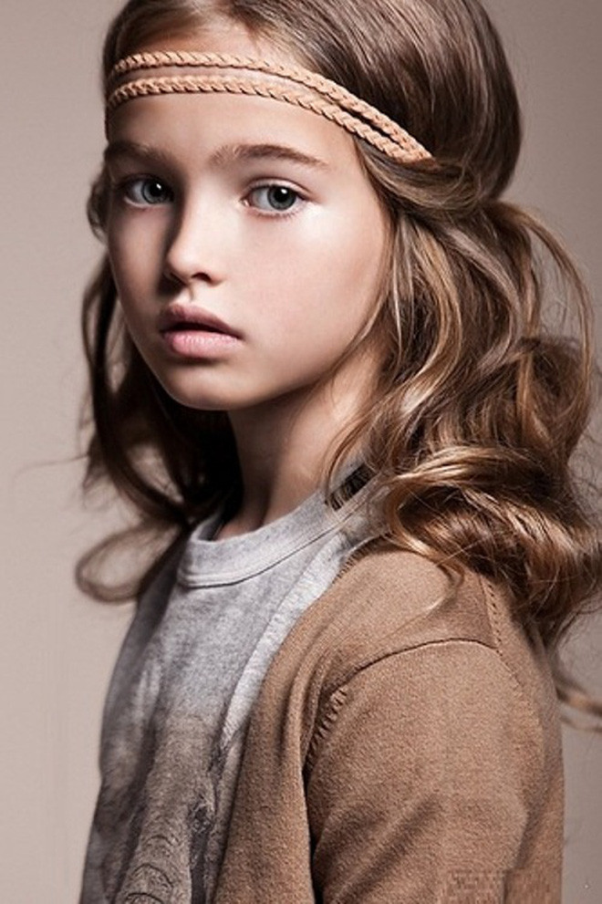 Sinh năm 2004, cô bé người Nga Anastasia được công chúng thế giới biết đến nhờ vẻ ngoài xinh xắn ngọt ngào.