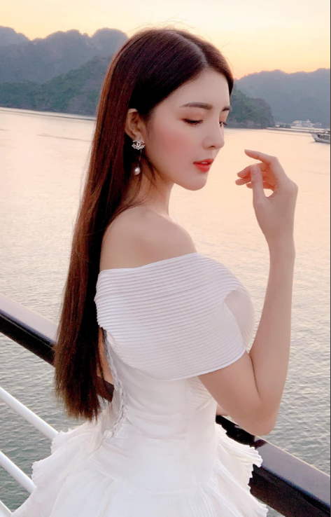 Với tư duy tích cực, Lilly Luta thừa nhận mình đã can thiệp dao kéo để có ngoại hình hoàn hảo và thành công hơn trong sự nghiệp.