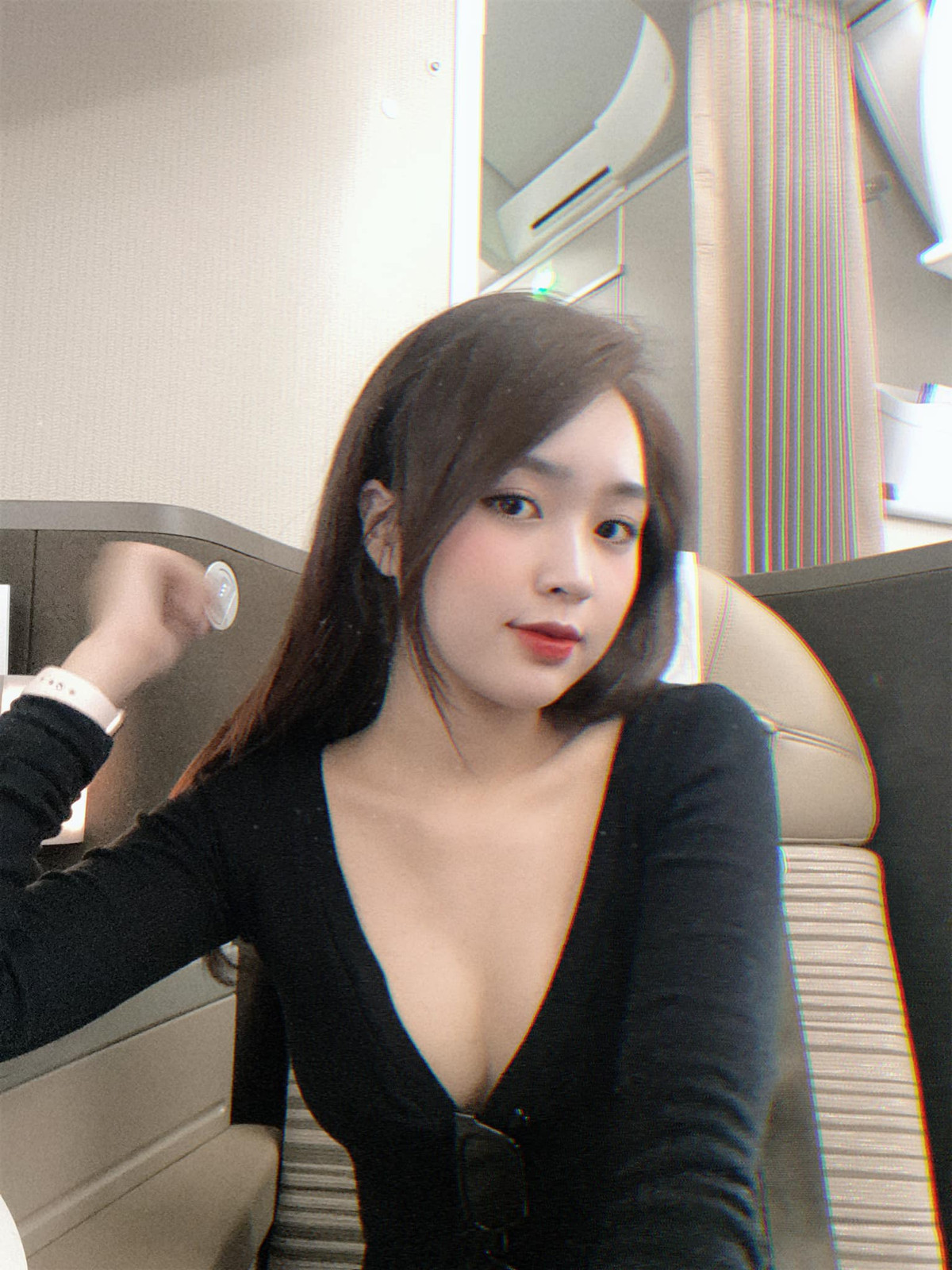 Cơ duyên khiến Phương Anh quyết định đi theo con đường mẫu ảnh từ khi cô đăng tải những hình ảnh của chính mình lên trang cá nhân, nhận được sự chú ý và những lời mời chụp ảnh quảng cáo cũng đến từ đó.