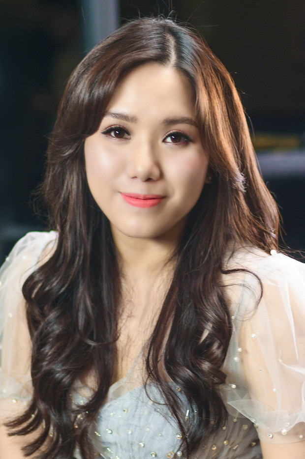 Ngay sau khi tốt nghiệp Nhạc viện Quốc gia, nữ ca sĩ Thùy Chi đã nhận lời làm giảng viên thanh nhạc cho các em thiếu nhi tại một trung tâm nghệ thuật ở Hà Nội.