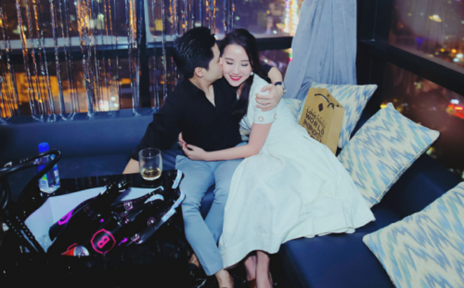 Những tưởng cả hai đã chia tay, tuy nhiên, cặp đôi bất ngờ làm đám hỏi vào ngày hôm nay trong sự ngỡ ngàng của cộng đồng mạng. Được biết, Phan Thành và Primmy Trương dự định tổ chức đám cưới vào năm sau.