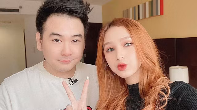 Ngoài việc nổi tiếng trong công việc làm streamer, gia thế “khủng” của anh chàng Xemesis cũng là điều khiến người ta xôn xao không ngớt. Bên cạnh đó, thông tin về những người thân, gia đình của cặp đôi cũng thu hút sự chú ý.