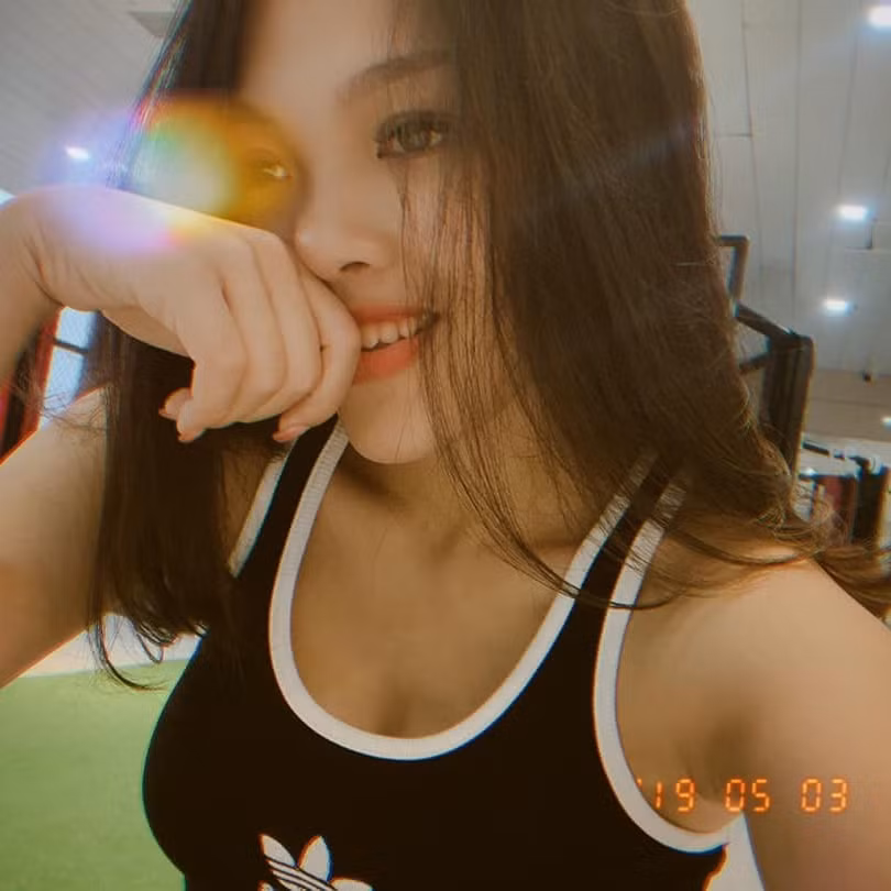 Quyết định từ bỏ một công việc hành chính nhiều cô gái mơ ước có thể nói là khá liều lĩnh, thế nhưng với thành công như hiện tại thì Bảo Ngọc đã thực sự chinh phục được nhiều người, cô xứng đáng nhận được nhiều sự khen ngợi và động viên vì đã dám nghĩ, dám làm và sống với điều mình yêu thích.