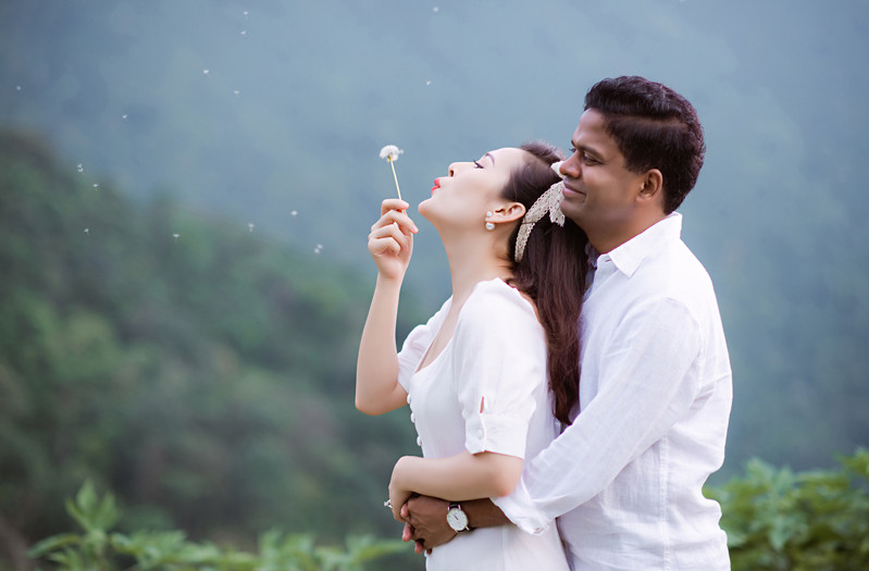 Sau một thời gian tìm hiểu, Thùy Linh biết Ramanathan là một nửa hoàn hảo dành cho mình.