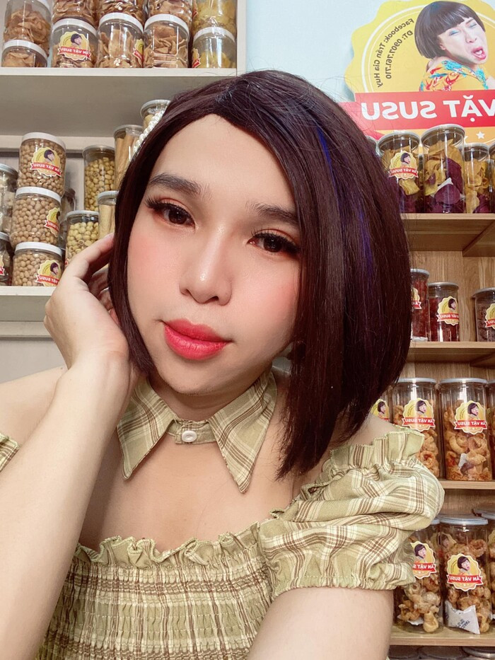 Hầu hết khán giả đều ủng hộ và mong muốn Gia Huy Su Su sẽ đem sở trường livestream bán hàng của mình đưa vào phần thi tài năng.