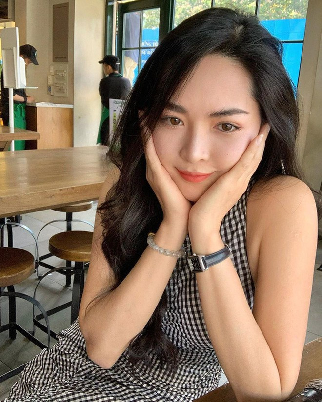 Ngày càng xinh đẹp và có một công việc ổn định, cô nàng giờ đây có cuộc sống khiến nhiều người ngưỡng mộ.
