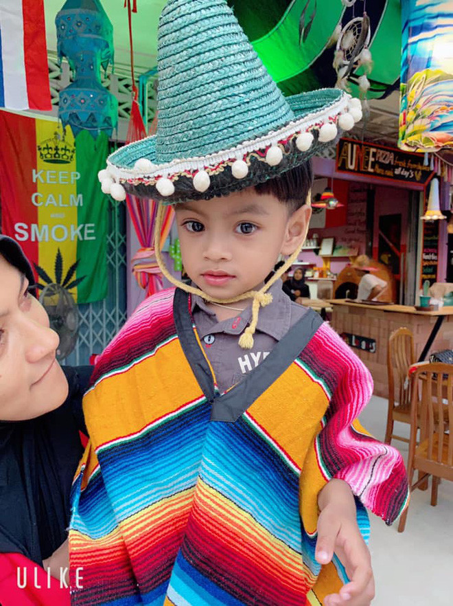 Hơn ba năm trôi qua, cậu bé đẹp từ trong trứng nước từng chiếm "spotlight" mạng xã hội ngày nào giờ đã trở thành cậu bé năng động đáng yêu.