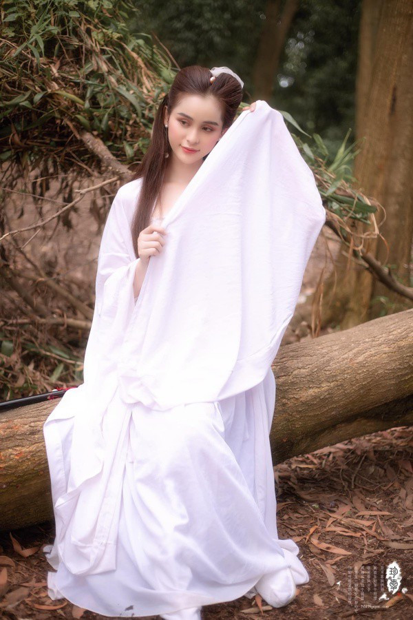 Không đặt quá nặng cho mục tiêu cao nhất, nhưng cô gái chuyển giới 9X hi vọng sẽ được hết mình trong từng vòng thi.