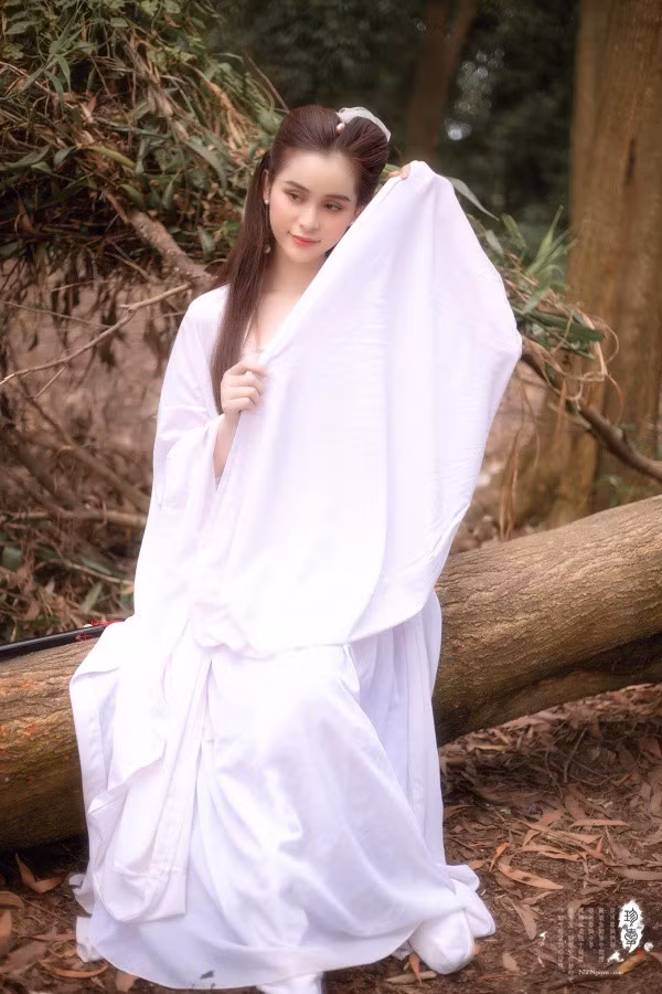 Không đặt quá nặng cho mục tiêu cao nhất, nhưng cô gái chuyển giới 9X hi vọng sẽ được hết mình trong từng vòng thi.