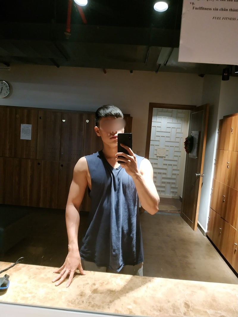 Rất nhanh chóng sau khi câu chuyện “cắm sừng” được lan truyền chóng mặt, dân tình cũng đã tìm ra chân dung của thanh niên trong scandal này.