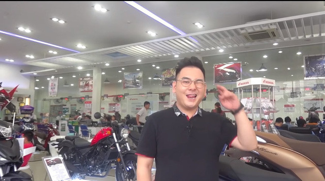 Mặc dù sinh ra đã "ngậm thìa vàng", thế nhưng đâu ai biết được rằng anh chàng streamer Xemesis đã từng tốn khá nhiều thời gian loay hoay và thử sức mình với đủ loại công việc trước đó.