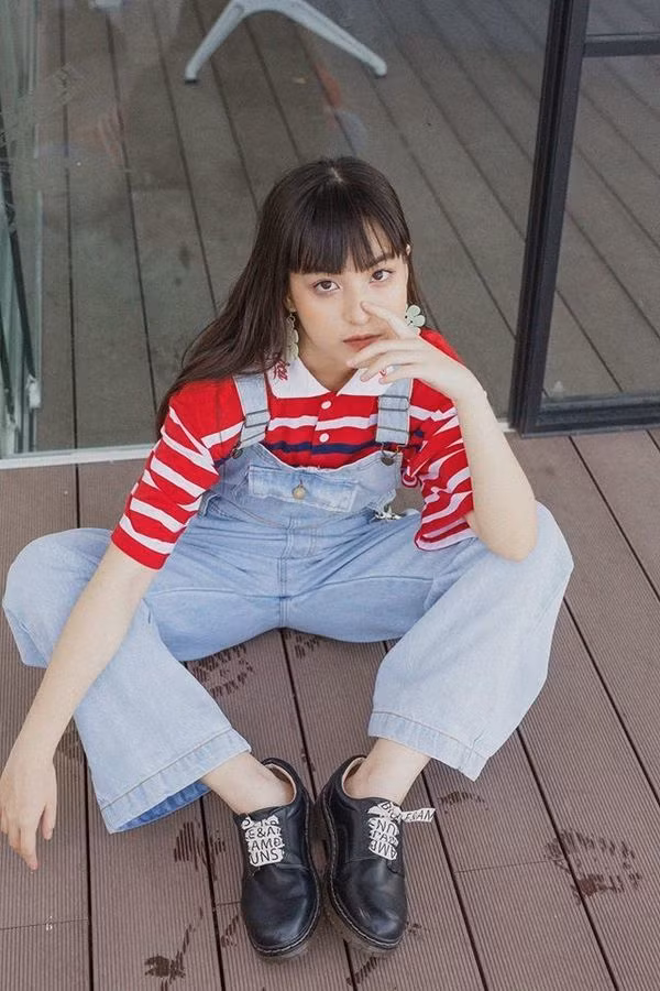 "Cô giáo Hồng" xinh đẹp trong Mắt Biếc là vai diễn đã đưa tên tuổi của Nguyễn Lâm Thảo Tâm đến với công chúng.