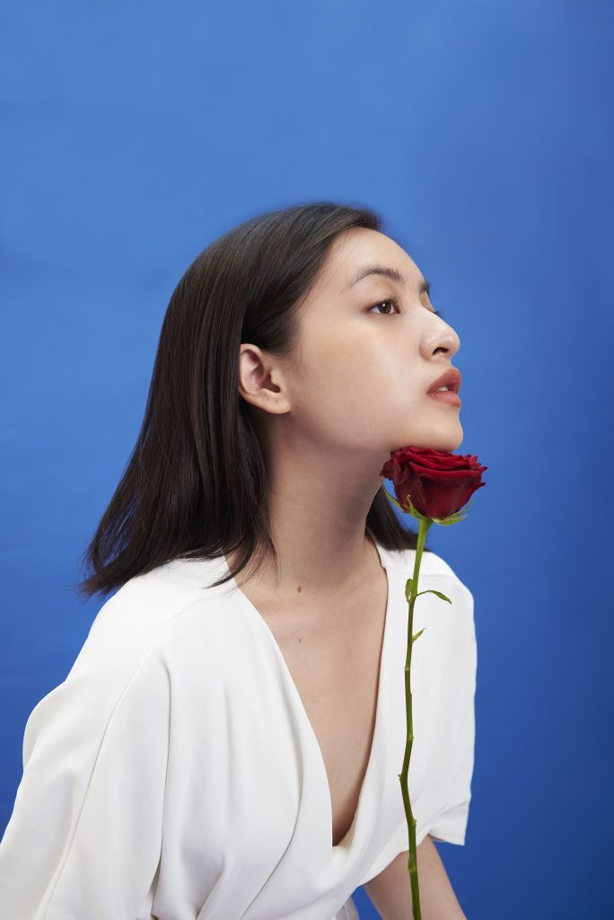 Thảo Tâm lựa chọn cho mình phong cách thời trang đa dạng, biến hóa lúc gợi cảm, lúc năng động cánh tính.