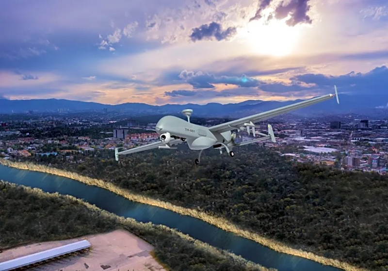 Tối 11/10, Kênh 12 của Israel đưa tin trực tiếp về việc máy bay không người lái tấn công từ Lebanon đang bay liều lĩnh trên bầu trời Tel Aviv. Cảnh tượng này chắc chắn đã mang lại sự hoảng loạn và bất an lớn cho người dân Israel. Ảnh: IAI.