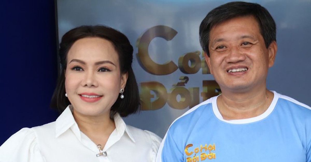 Ong Doan Ngoc Hai khoe chiec xe cuu thuong gia 2,5 ty duoc tang-Hinh-3