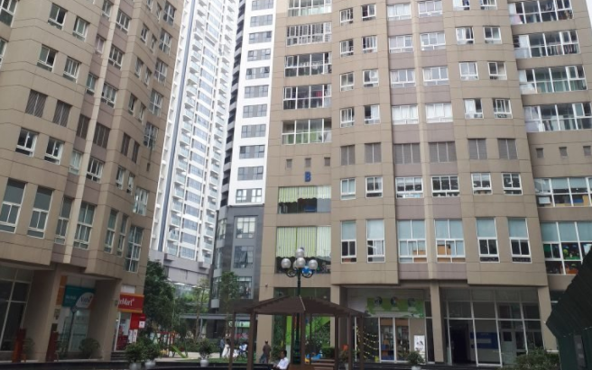 Chau be 5 tuoi roi tu tang 11 tu vong: “Su viec dien ra qua nhanh“